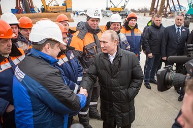 Владимир Путин проверил ход строительства моста через Керченский пролив 